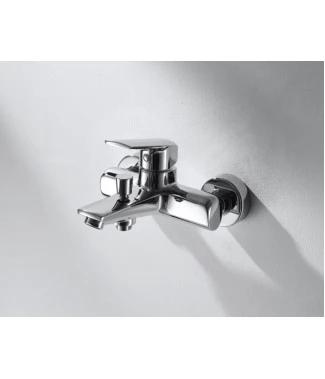 Смеситель Bravat Real F6121179CP-01 для ванны