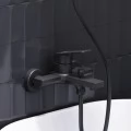 Смеситель для ванны с душем Damixa Merkur 401000300 чёрный. Фото 2